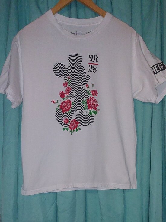 Disney Other - NEFF x Disney Rose Wrap Mickey Mouse Graphic Tee Kids XL/ Women's Small